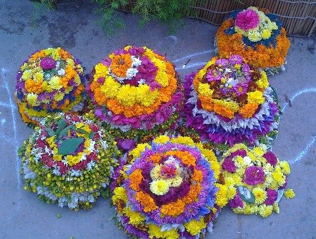 బతుకమ్మ